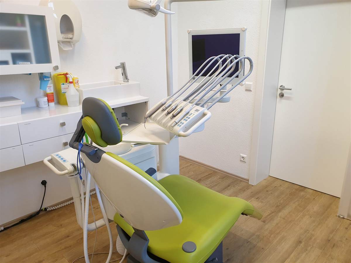 Implantologie in Rastatt